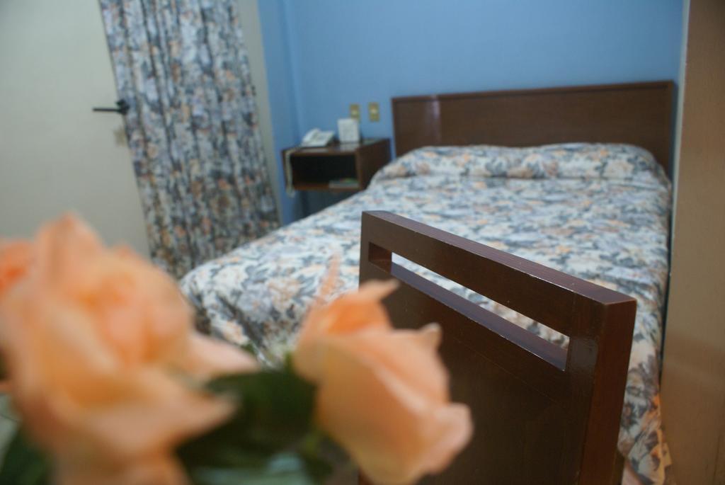 Hotel De Mexico Matamoros  Room photo